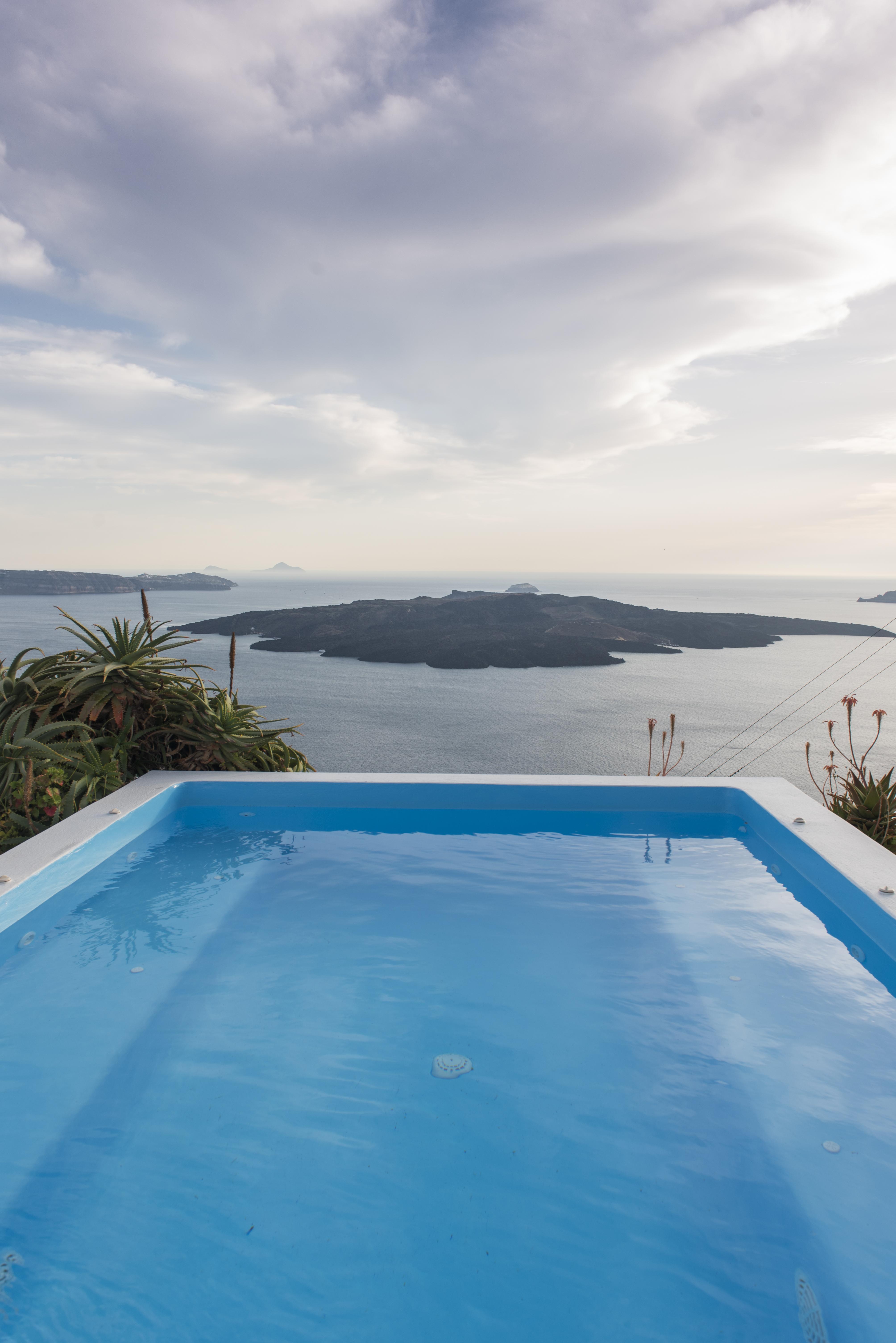 Kastro Suites Fira  Exterior foto