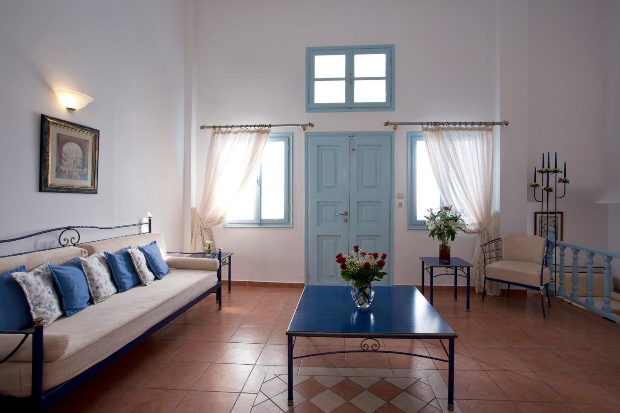 Kastro Suites Fira  Habitación foto